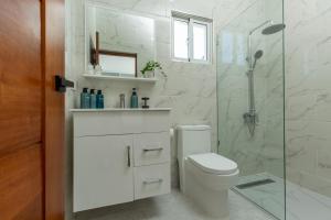 Oceanview Luxury Spacious Condo