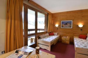 Residence 3000 - Studio divisible lumineux · Ski aux pieds · Vue pistes · Balcon MAE-3727