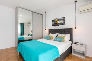 Beach apartment Mali Rat - 1 bedroom