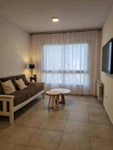 Habitania Caronti 190 - Cochera