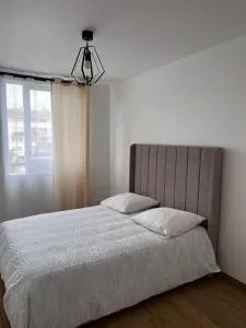 Très beau T3 Neuf a Franconville - 弗朗孔维勒