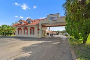 Palms Garden Inn - Steinhatchee