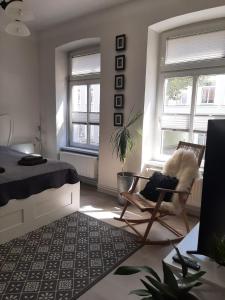 Charmantes, helles City-Apartment - nahe Hafen, Schloss & Altstadt