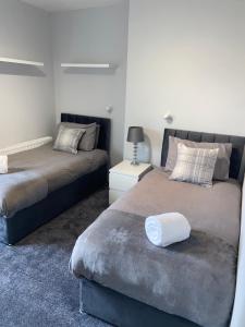 Glasgow Apartment close to the airport