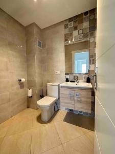New 4-bedroom appartment Tetouan AIRCO Wifi Babypack