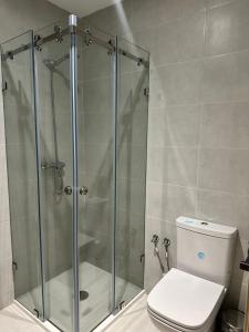 Appartement avec grand jardin et accès direct à la piscine