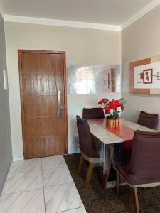 Apartamento 2 quadras da praia