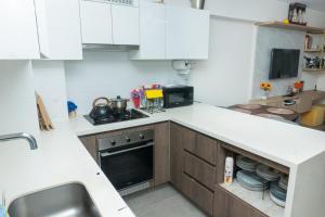 1 Habitación en Apto de 2 habitaciones en Centro Financiero San Isidro