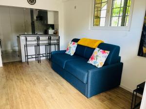 Superbe studio avec entrée et jardin privés à moins de 15 minutes de Paris