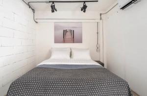 3BR House in Thapae l NightBazaar