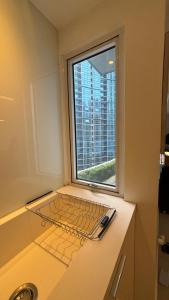 BGC Luxe Interior Suite with Golf Course View