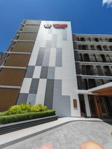 Laguna Angsana Apartments Lake View