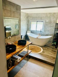 Villas Magnifique Villa piscine : photos des chambres