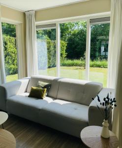 Heerlijk vakantiehuis bij zwembad en golfbaan