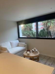 1 Bedroom Apartment 100M from the Beach