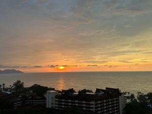 Seaview - Sri Sayang