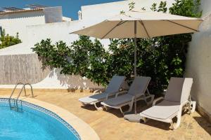 Vivenda Josil - private pool 1km to beach & centre