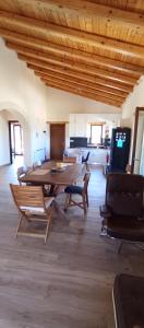 Summer Villa with sea view,6 min drive from airport, near Seitan Limania beach