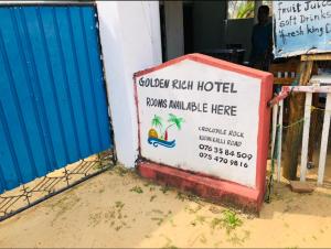 Golden Rich Hotel