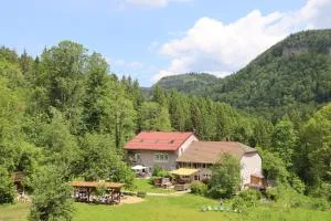 Le Coupet - gîte de groupe premium avec spa - Ravilloles