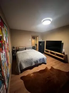 Business and getaway - (( Falcgrāve ))