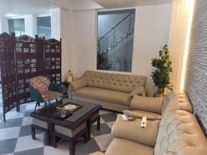 Saffron Inn - Expo India Mart
