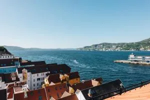Beautiful penthouse with an ocean view in Bergen - Askøy