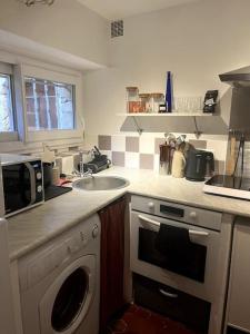 Charmante petite maison à Murs