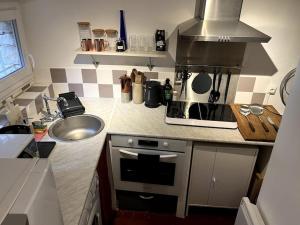 Charmante petite maison à Murs