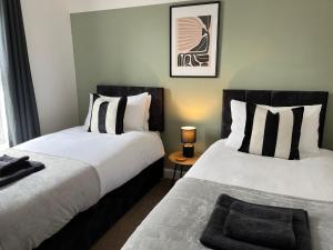 Beautiful Home in Lincoln - Private Parking