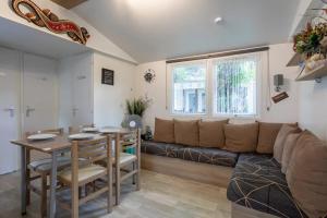 Maisons de vacances Bungalow convivial a Saint-Jean-de-Monts avec piscine partagee : photos des chambres