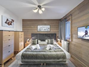 Appartement raffiné à Méribel avec cheminée et parking - FR-1-565-58