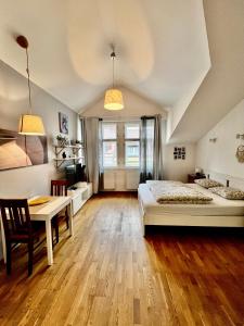 DOMIRA Riverside apartment