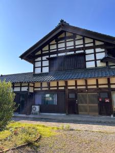 Traditional Japanese Style Vacation Rentals ToBay 古民家民泊藤兵衛