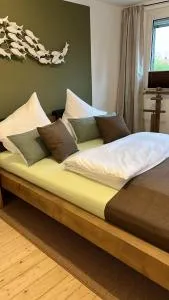 Reni's 4 Sterne Ferienwohnung - Umlag