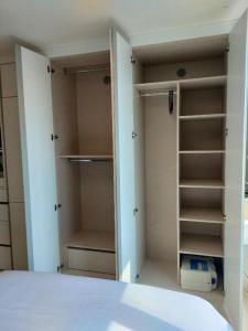 Songdo Halla Westernpark-SeaViewRoom Hotel-바다전망