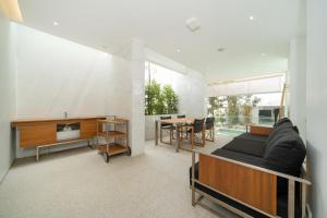 Andaman Villa 15 minutes from Bangtao Beach