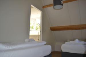 400 meter van het strand nieuwe luxe zomerwoning Oostkapelle