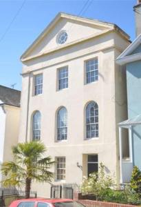 One bed flat close to Exeter centre