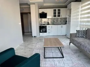 İlkay Apart - Kahta