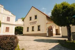 Penzion Sezemice - Vysoké Chvojno