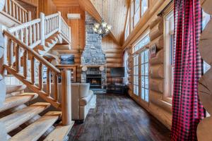 Fiddler Lake Resort - Bear 19