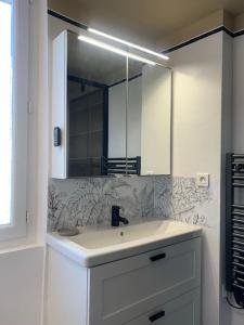 Appartements Appartement Douillet Central - Parking Inclus : photos des chambres