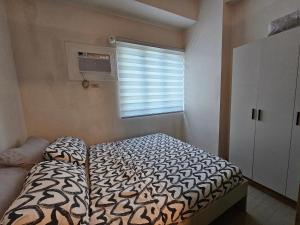 Q Workcation WFH Staycation