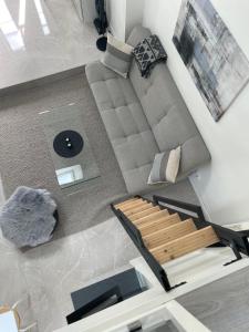 Modern guesthouse with loft