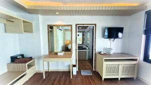 Moonlight Bay Resort