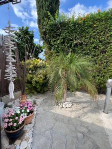 Gemütlich-modernes Ferienhaus-2 Schlafz-privater Pool-Garten-5min bis Coral Bay