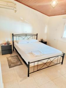 Beach front house at Agios Ilias Pyrgos Near Ancient Olympia