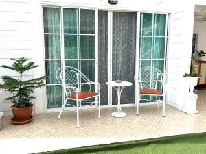 White house in Pattaya 3Bedroom