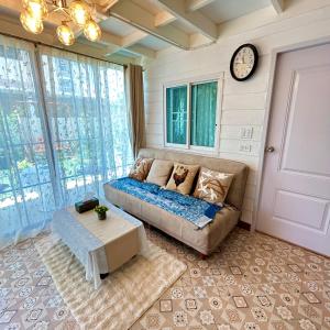 White house in Pattaya 3Bedroom